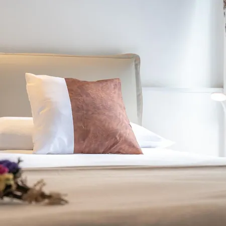 Palazzo Dasso Bed and Breakfast 4*