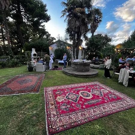 Palazzo Dasso فندق مبيت وإفطار