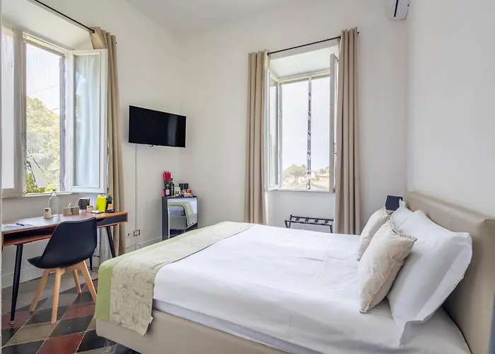 Palazzo Dasso Bed and Breakfast 4*